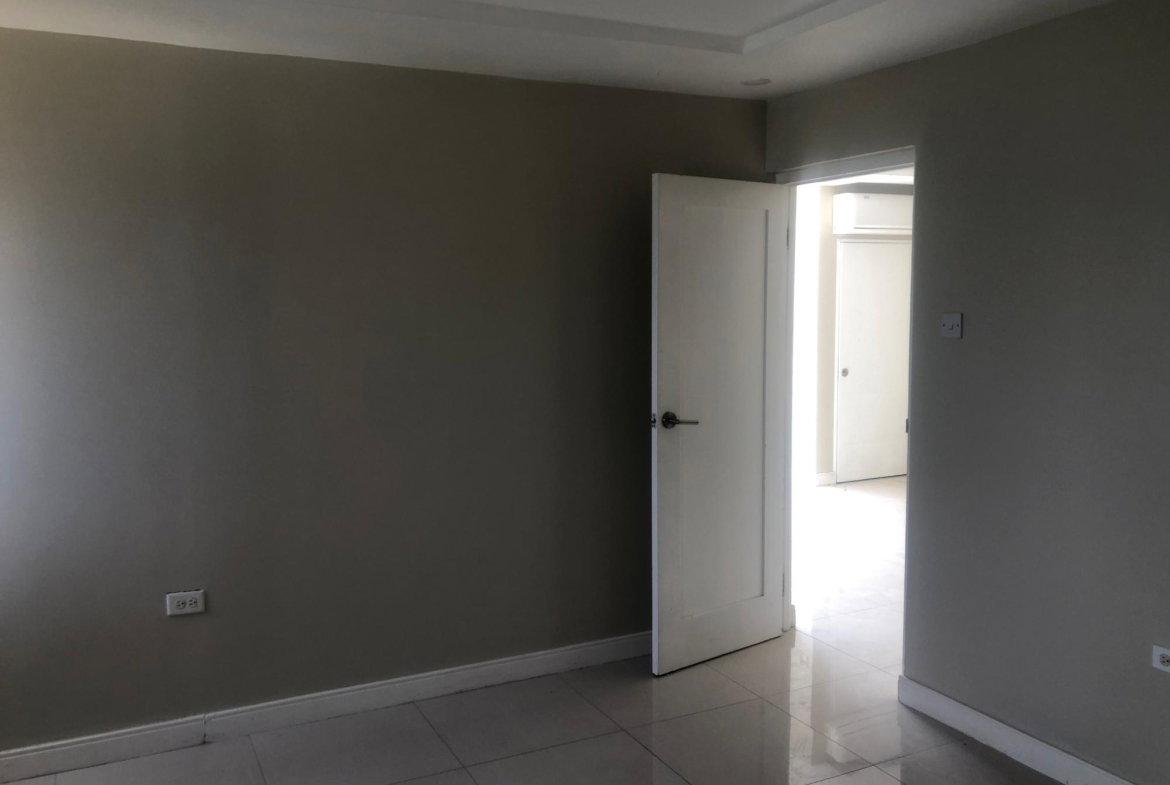 Fifth image of 909- Bay Front Apartments in Bridgeport, St. Catherine, Jamaica - property is For Sale