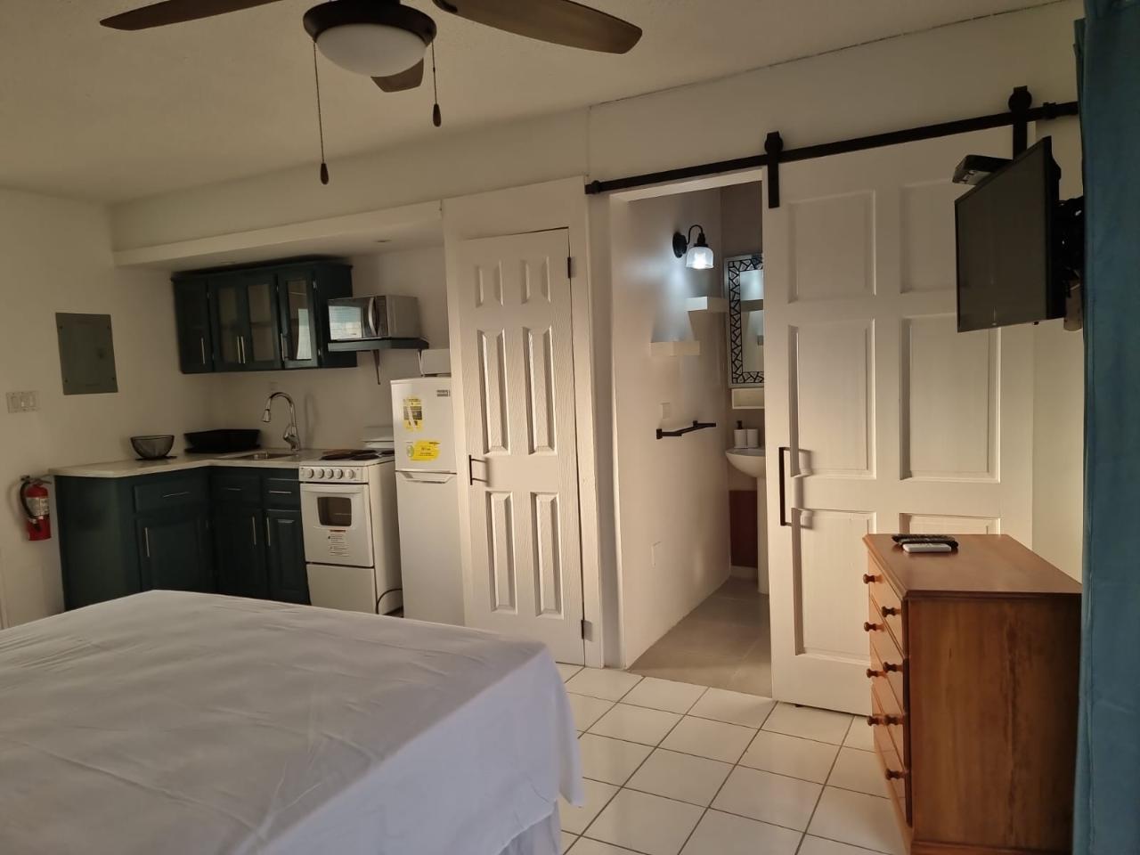 Beachfront-Studio-for-Rent-in-Hanover-Jamaica-The-Point-Village-Resorts Tenth image of 57- Point Village Resorts, ha in Lucea, Hanover, Jamaica - property is For Rent