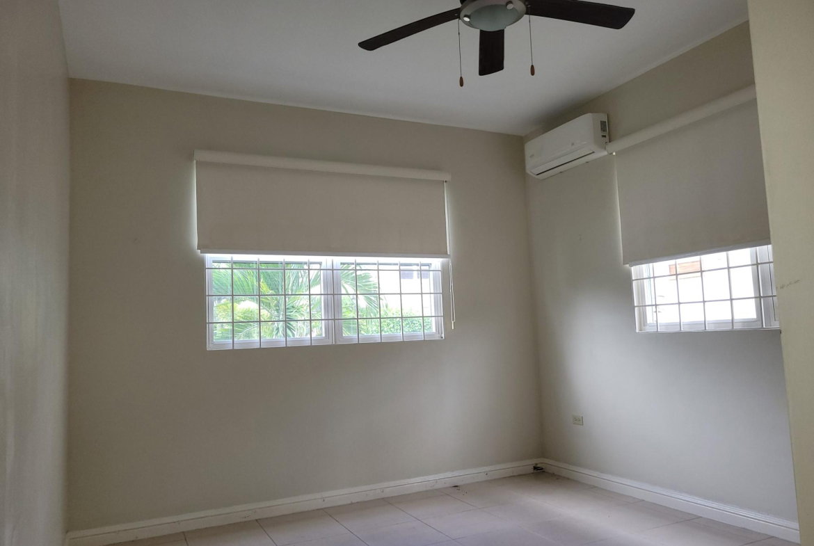 Eighth image of 40-5 Graham Heights in Kingston 8, St. Andrew, Jamaica - property is For Rent