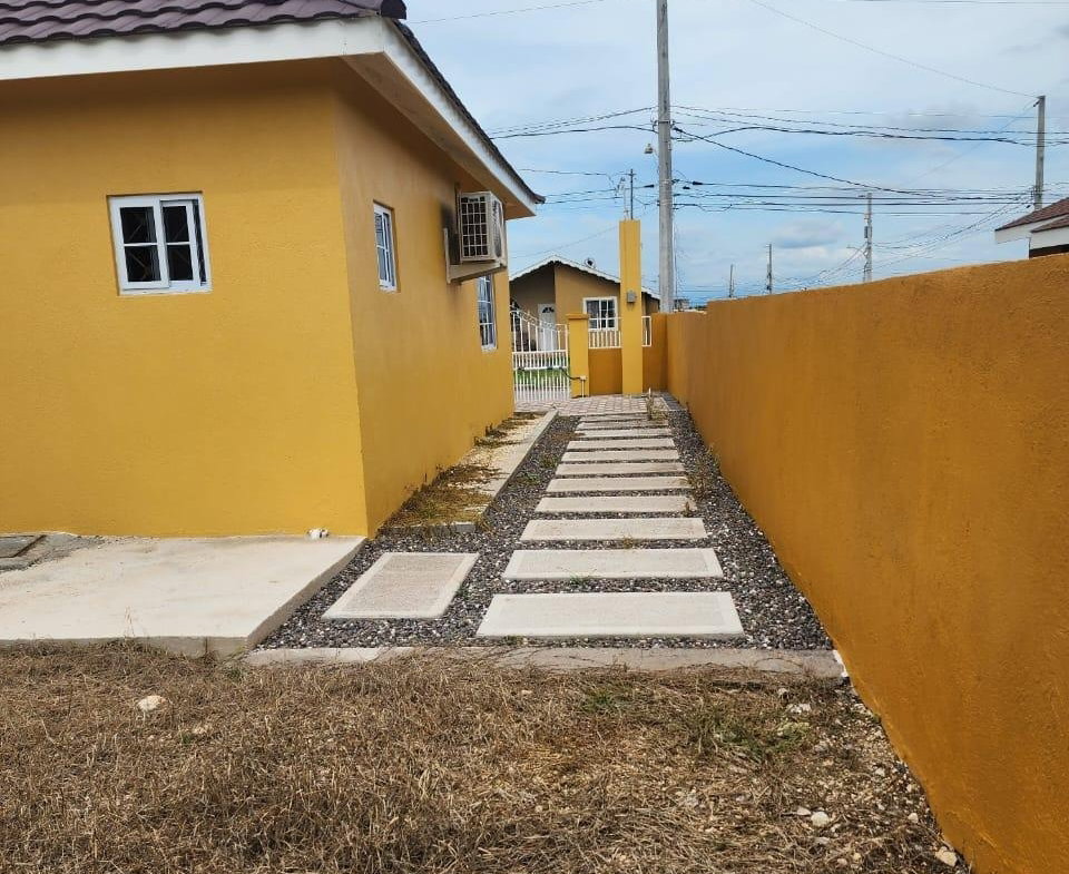 Fourth image of 334 New Harbour Village3 in Old Harbour, St. Catherine, Jamaica - property is For Sale