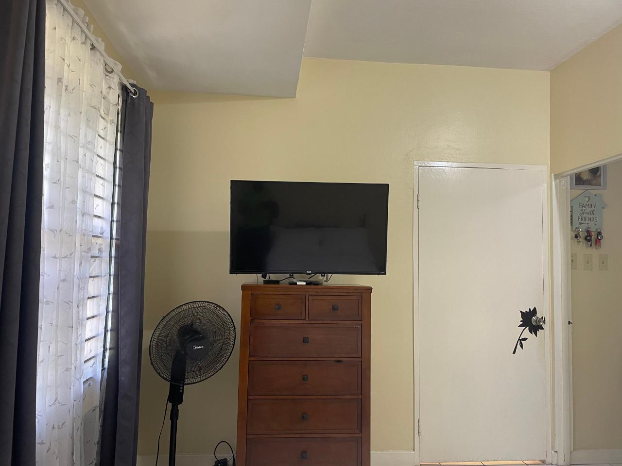 Seventh image of 2 Richings Ave in Kingston 6, St. Andrew, Jamaica - property is For Rent