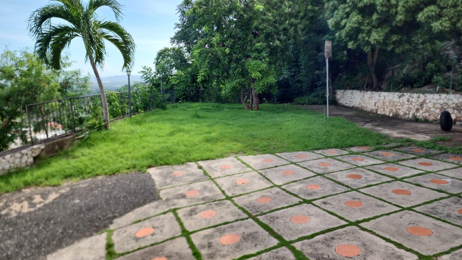 Fourteenth image of 26 Cadiz Avenue in Kingston 19, St. Andrew, Jamaica - property is For Rent