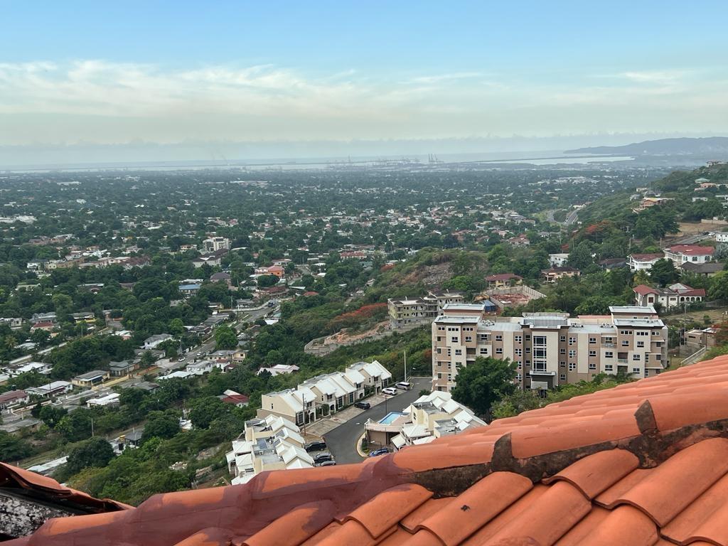 Fifteenth image of 26 Cadiz Avenue in Kingston 19, St. Andrew, Jamaica - property is For Rent