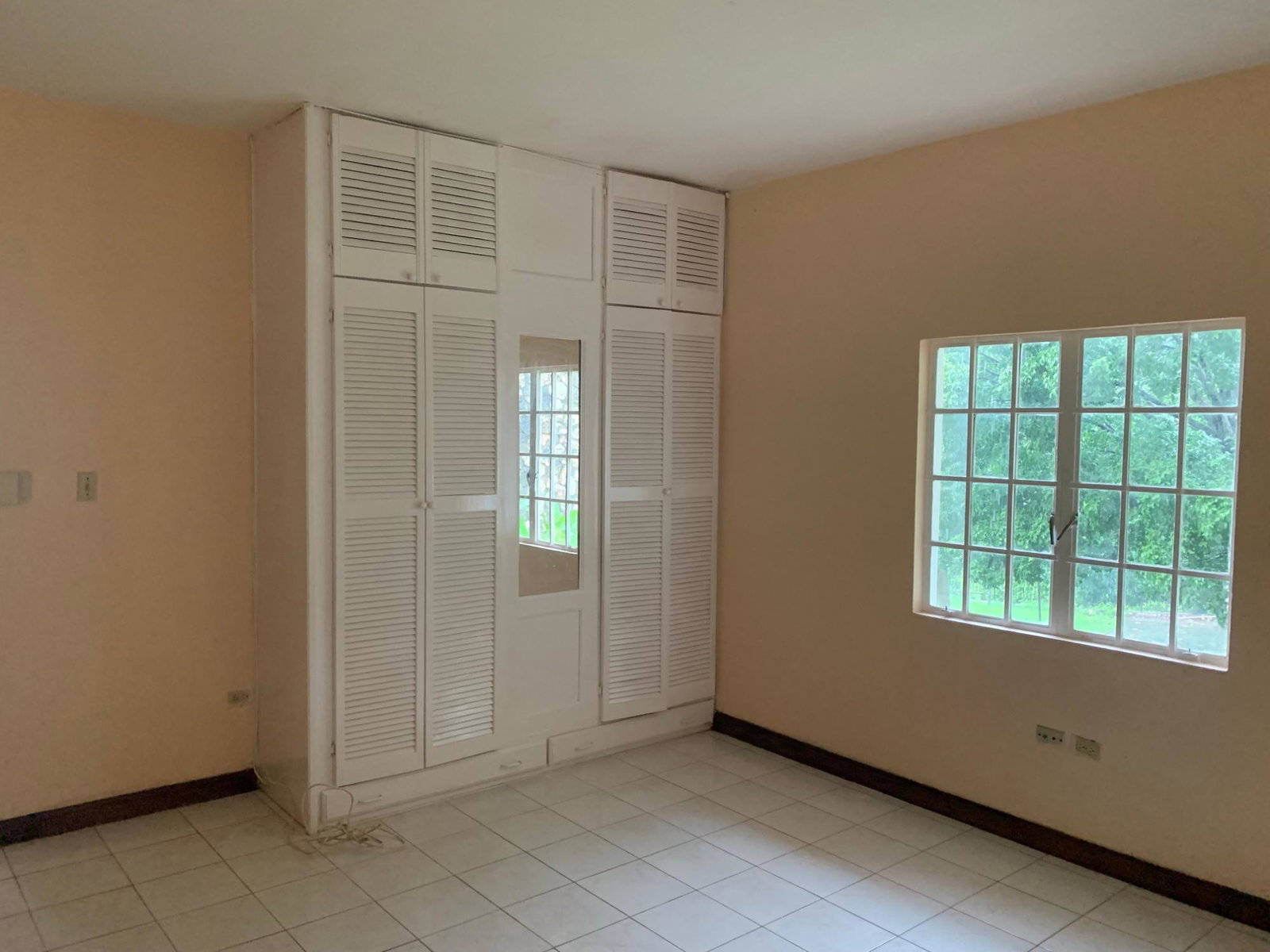 Sixth image of 26 Cadiz Avenue in Kingston 19, St. Andrew, Jamaica - property is For Rent