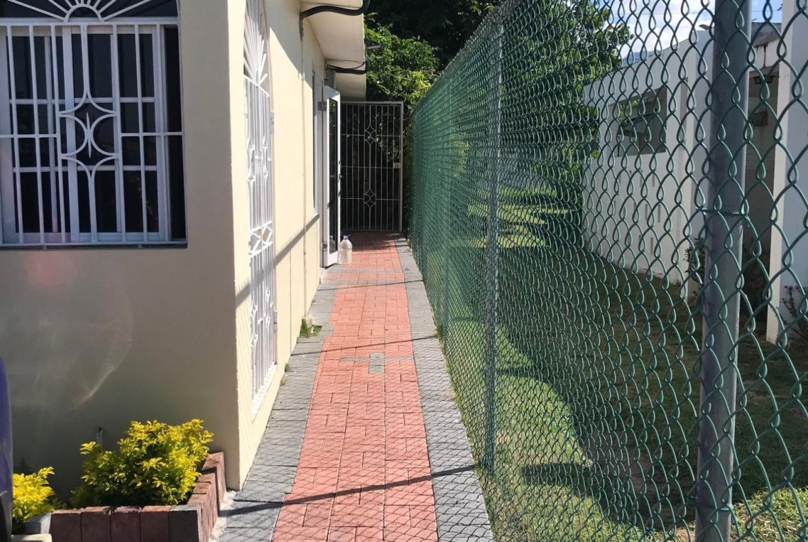Thirteenth image of -- Garden Boulevard in Mona Heights, St. Andrew, Jamaica - property is For Rent