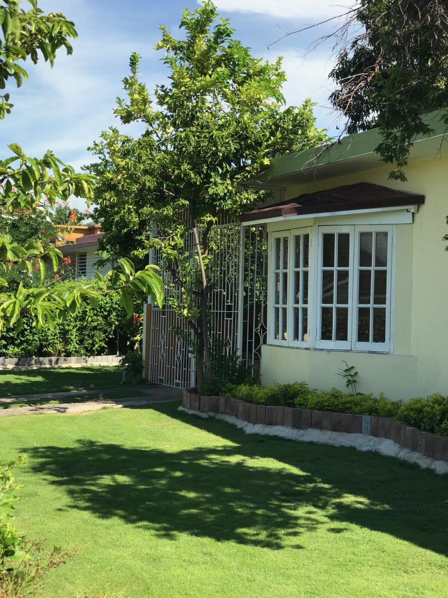 Charming-1-Bed-1-Bath-Apartment-for-Rent-in-Mona-St.-Andrew Fifteenth image of -- Garden Boulevard in Mona Heights, St. Andrew, Jamaica - property is For Rent