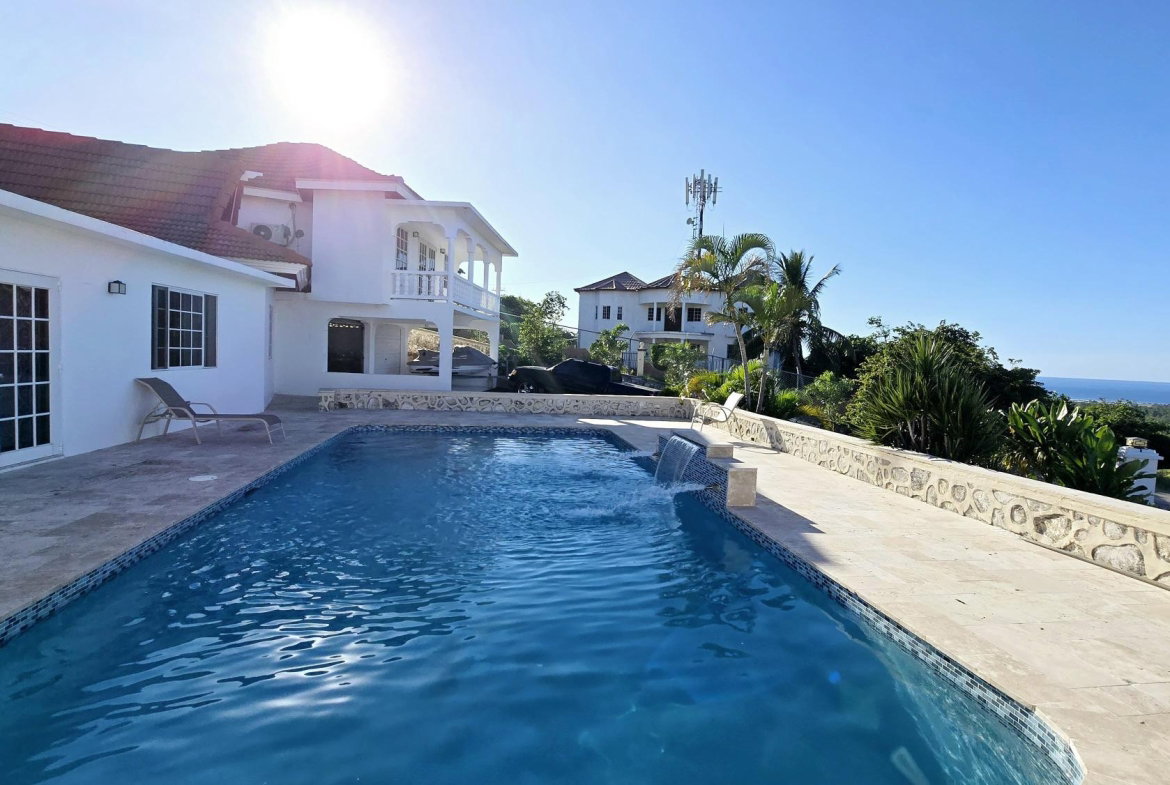 Fourteenth image of Hartfield North, Ironshor in Ironshore, St. James, Jamaica - property is For Rent
