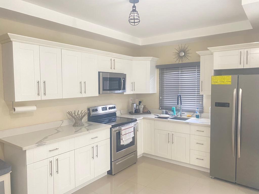 Fifth image of 14-7 Roseneath Avenue in Kingston 6, St. Andrew, Jamaica - property is For Rent