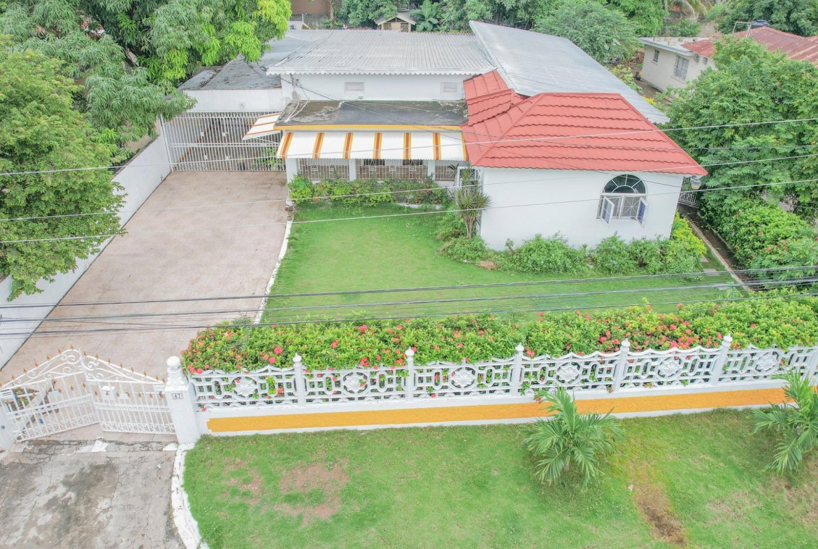 Second image of 1-47 Lorraine Ave in Kingston 10, St. Andrew, Jamaica - property is For Rent