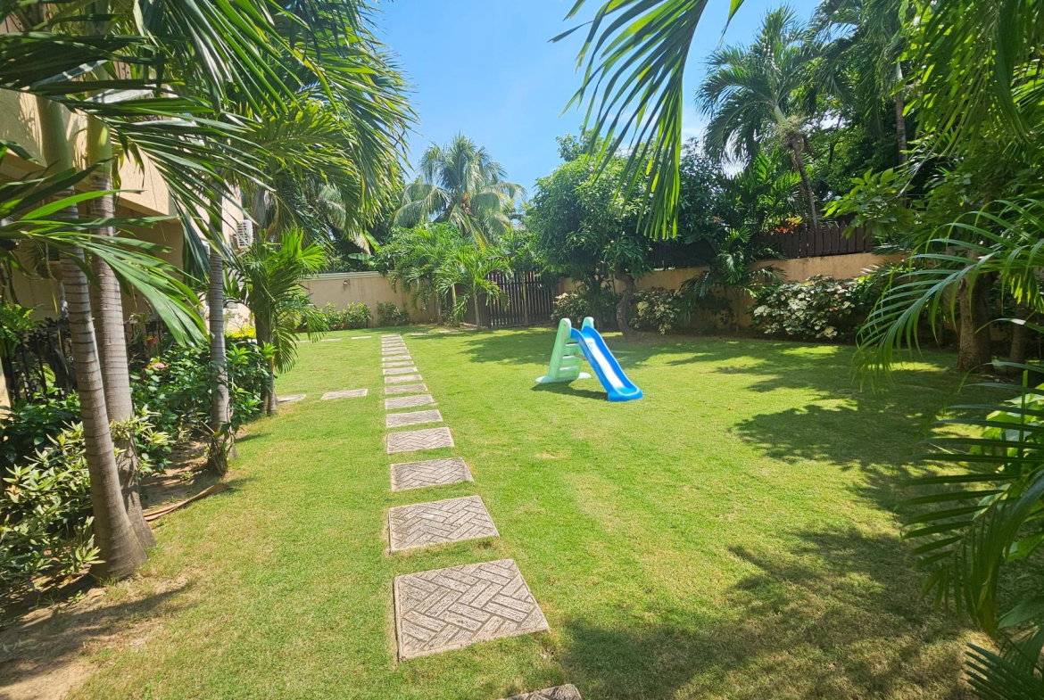 Twelfth image of 2-15 Ottawa Avenue in Kingston 6, St. Andrew, Jamaica - property is For Rent