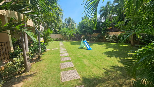Twelfth image of 2-15 Ottawa Avenue in Kingston 6, St. Andrew, Jamaica - property is For Rent