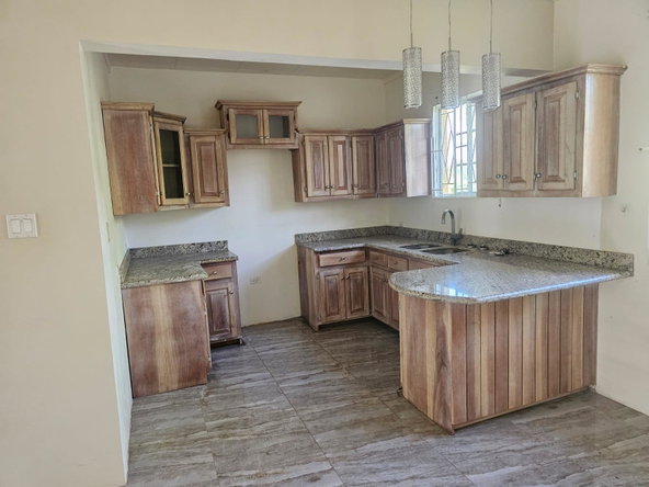 Sixteenth image of 414 Melrose Terrace in Montego Bay, St. James, Jamaica - property is For Rent