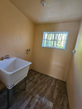 Eighth image of 414 Melrose Terrace in Montego Bay, St. James, Jamaica - property is For Rent