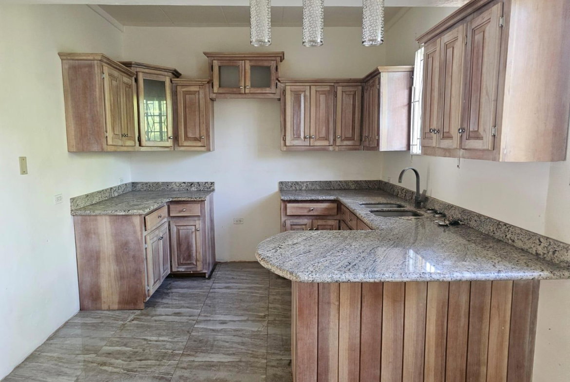 Tenth image of 414 Melrose Terrace in Montego Bay, St. James, Jamaica - property is For Rent