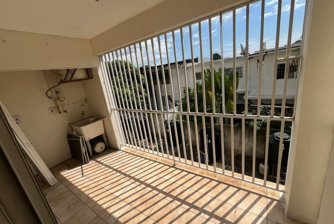 Tenth image of 43- 7 Surbiton Road in HALF WAY TREE, St. Andrew, Jamaica - property is For Rent