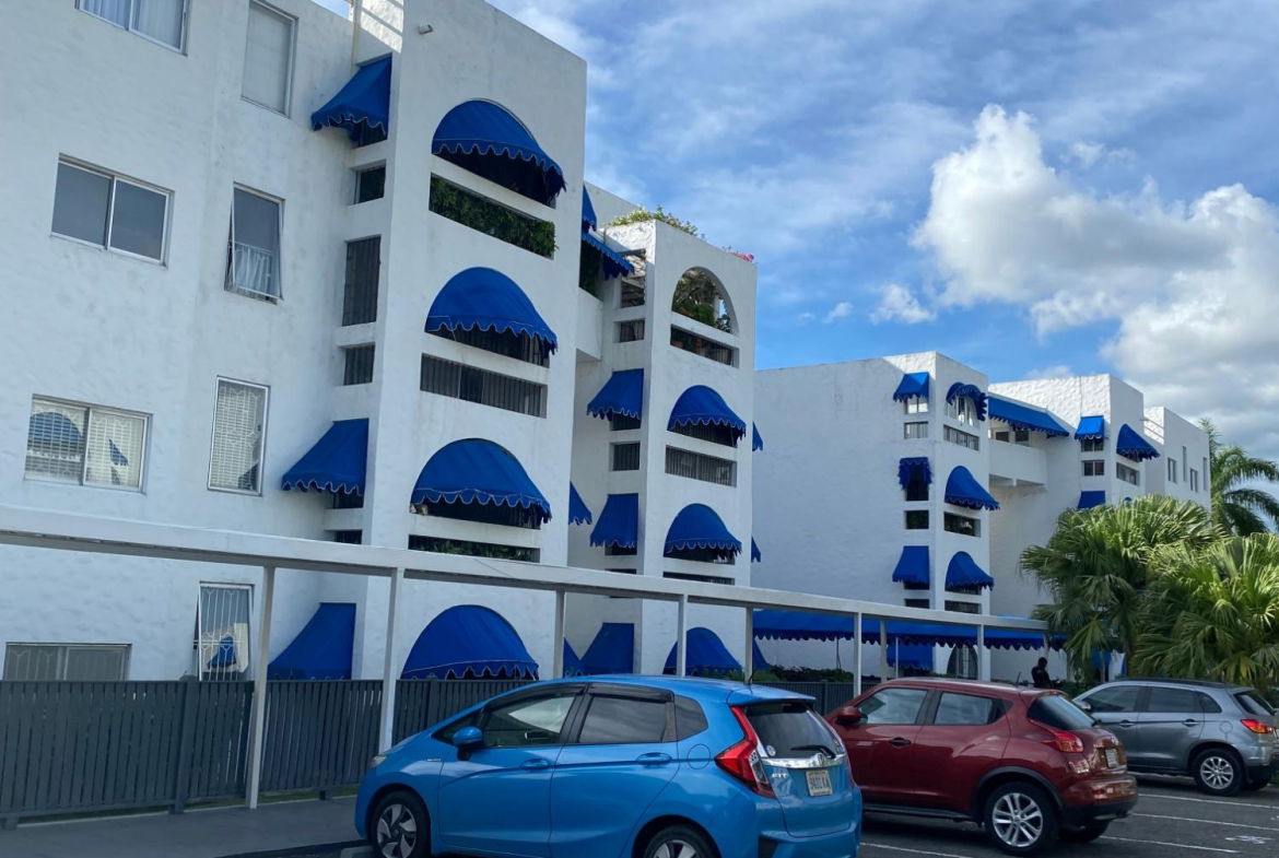First image of 1b East-17 Kingsway, Kingston 10. em in Kingston 10, St. Andrew, Jamaica - property is For Rent