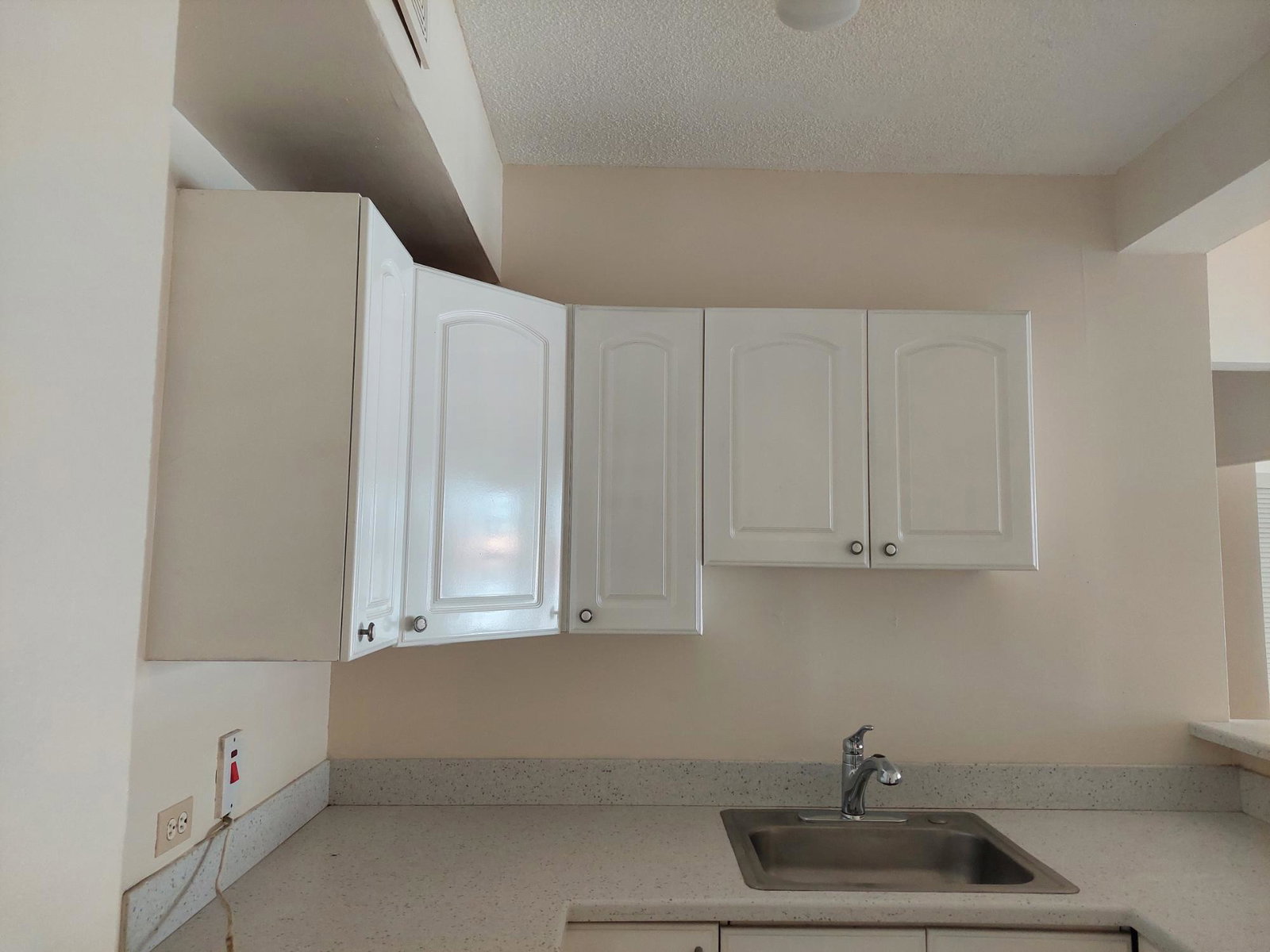 Thirteenth image of 10- Surbiton Road,kingston 10 in Kingston 10, St. Andrew, Jamaica - property is For Rent