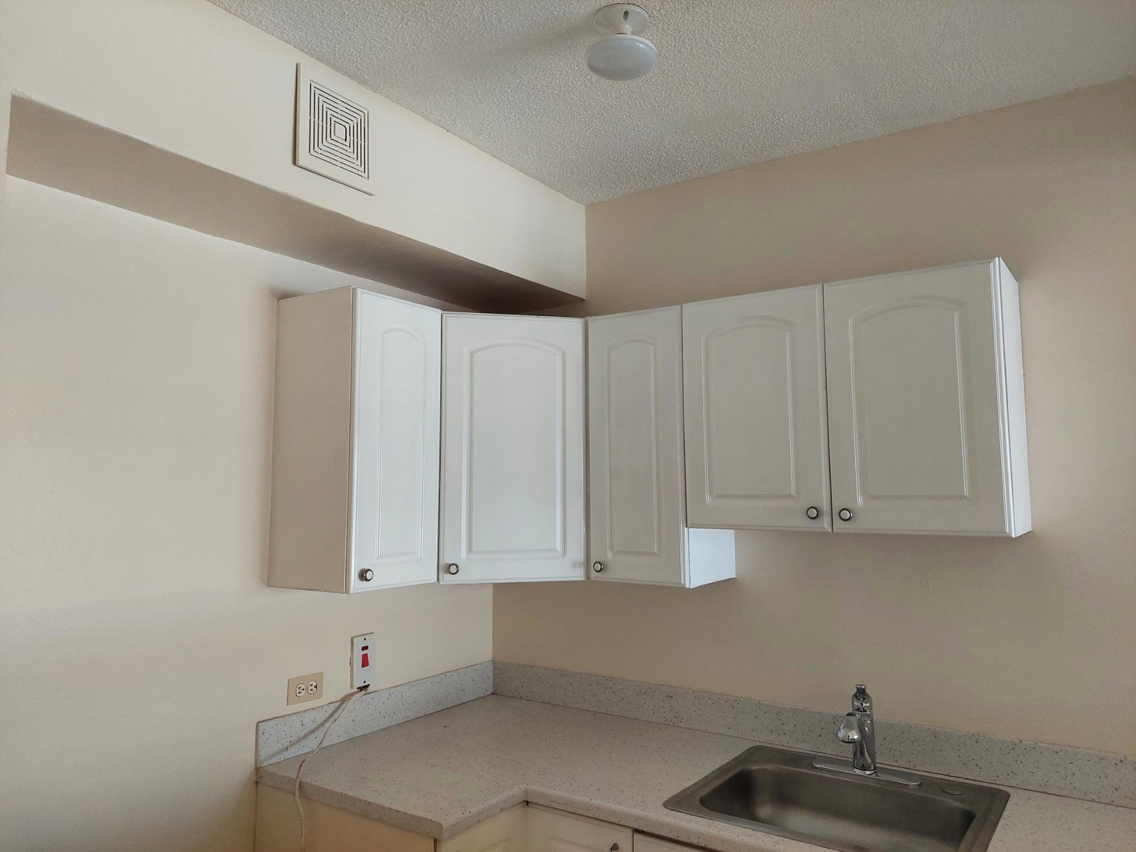 Fourteenth image of 10- Surbiton Road,kingston 10 in Kingston 10, St. Andrew, Jamaica - property is For Rent