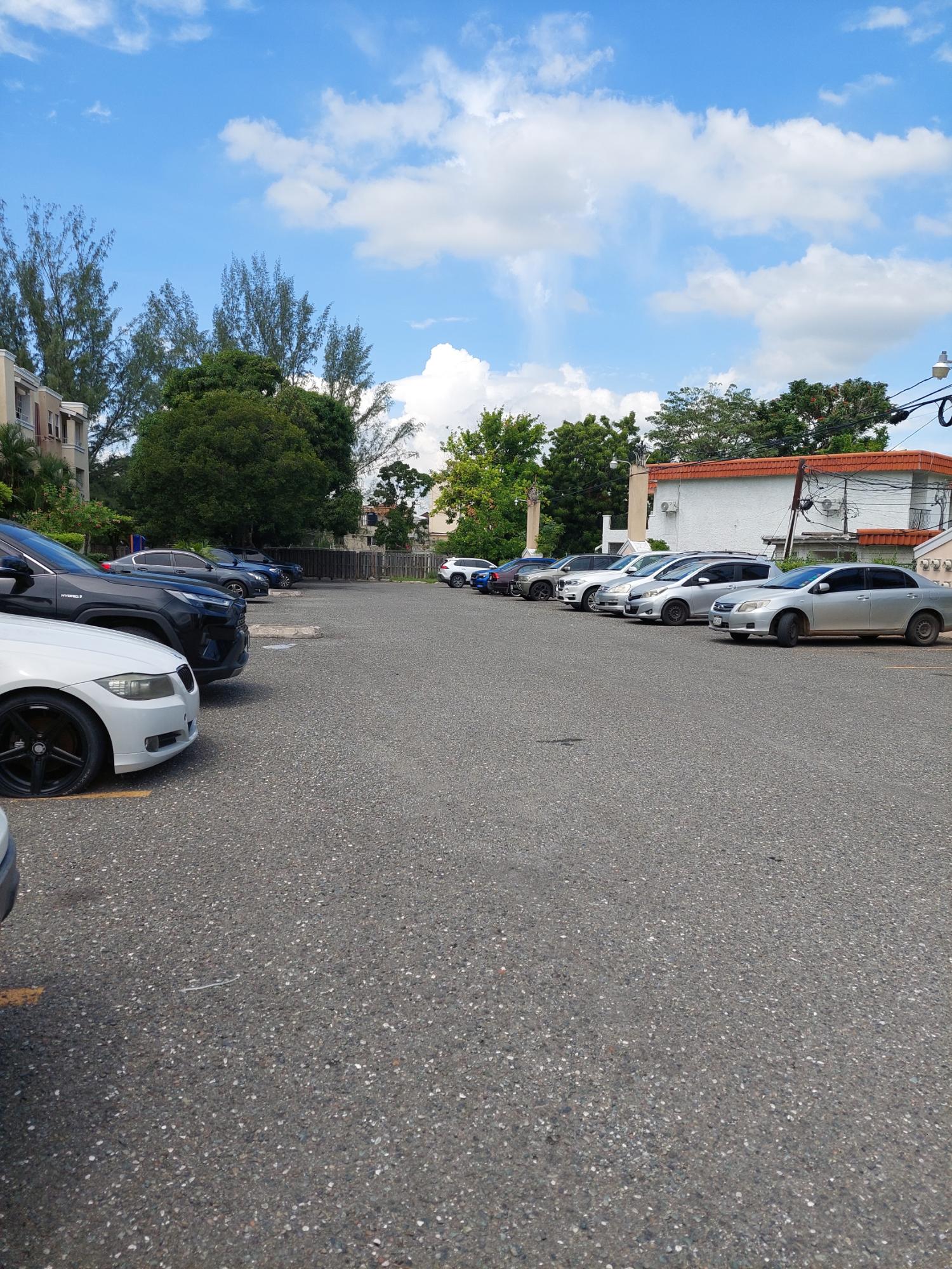 Fifth image of 10- Surbiton Road,kingston 10 in Kingston 10, St. Andrew, Jamaica - property is For Rent