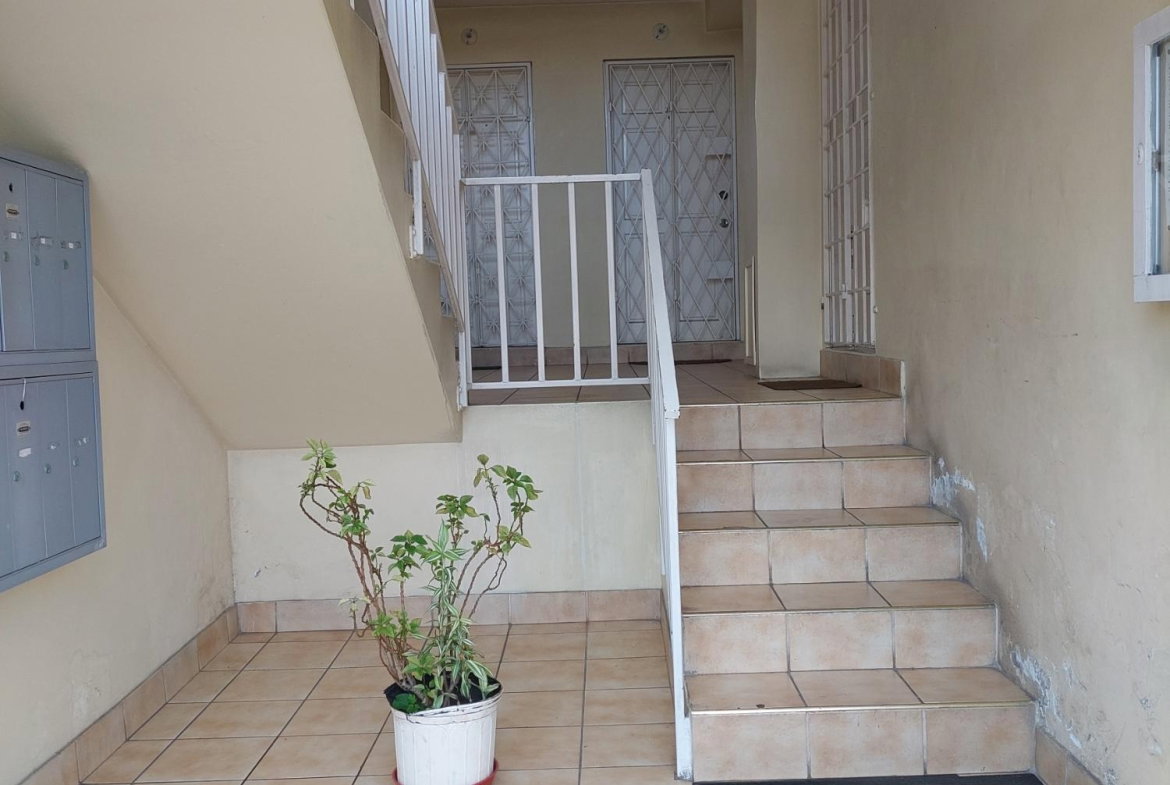 Sixth image of 10- Surbiton Road,kingston 10 in Kingston 10, St. Andrew, Jamaica - property is For Rent