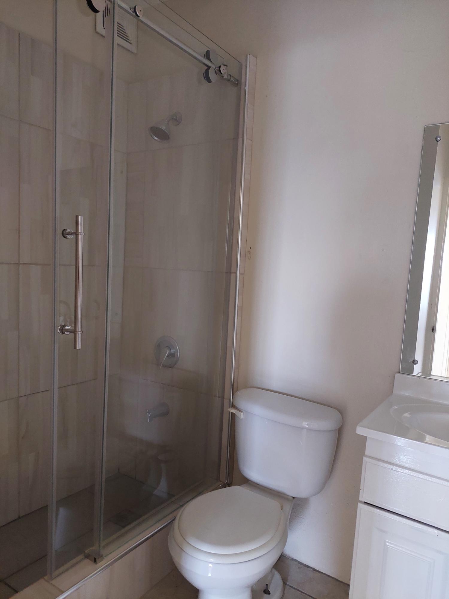 Seventh image of 10- Surbiton Road,kingston 10 in Kingston 10, St. Andrew, Jamaica - property is For Rent