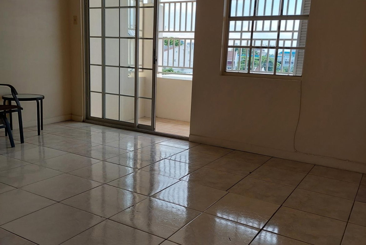 Tenth image of 10- Surbiton Road,kingston 10 in Kingston 10, St. Andrew, Jamaica - property is For Rent