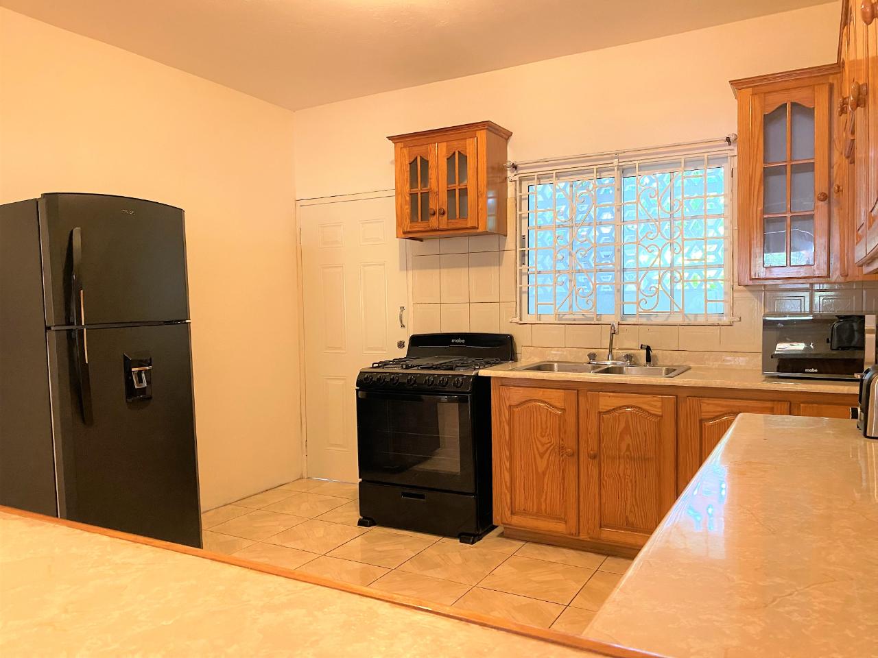 Eleventh image of 433 Pasture Drive, Portobello in Montego Bay, St. James, Jamaica - property is For Rent