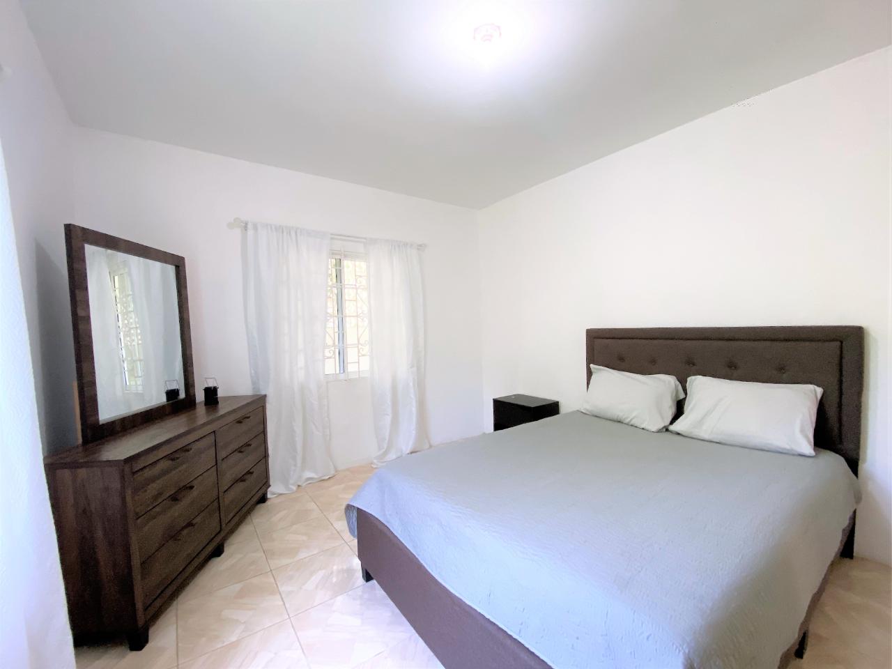 Thirteenth image of 433 Pasture Drive, Portobello in Montego Bay, St. James, Jamaica - property is For Rent