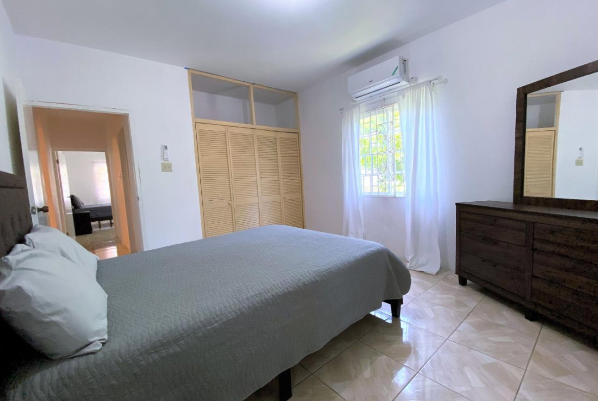 Fourteenth image of 433 Pasture Drive, Portobello in Montego Bay, St. James, Jamaica - property is For Rent