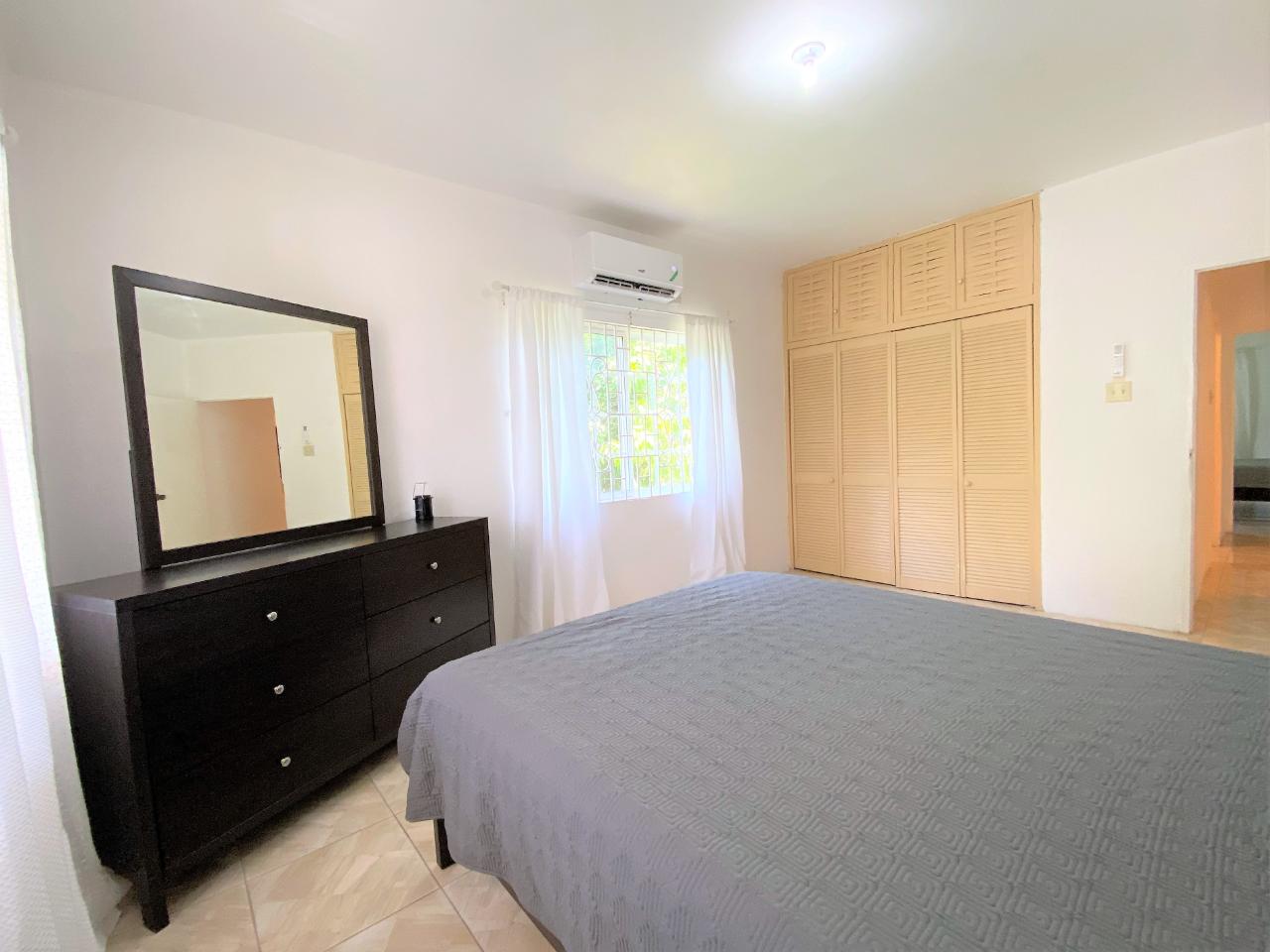 Fifteenth image of 433 Pasture Drive, Portobello in Montego Bay, St. James, Jamaica - property is For Rent