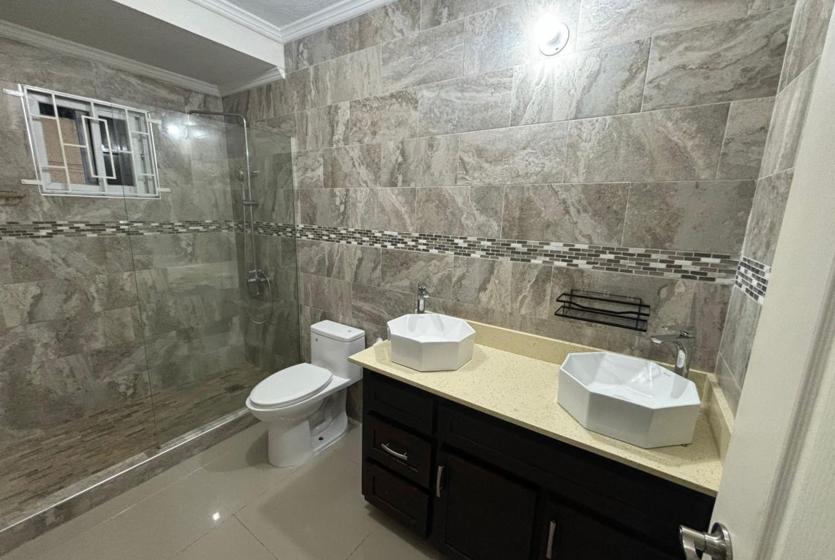 Fifteenth image of 5-2d Woodlawn Ave in Kingston 19, St. Andrew, Jamaica - property is For Rent