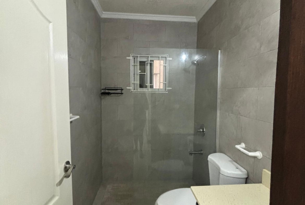 Seventeenth image of 5-2d Woodlawn Ave in Kingston 19, St. Andrew, Jamaica - property is For Rent