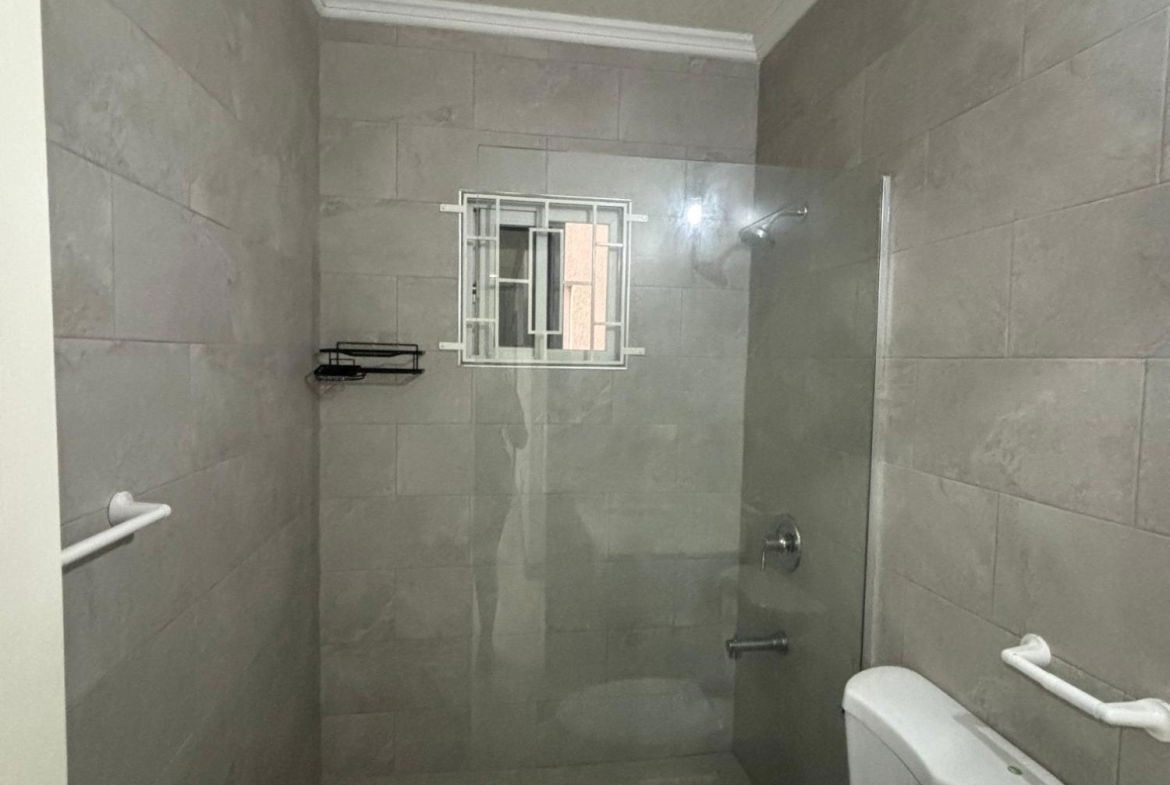 Eighteenth image of 5-2d Woodlawn Ave in Kingston 19, St. Andrew, Jamaica - property is For Rent