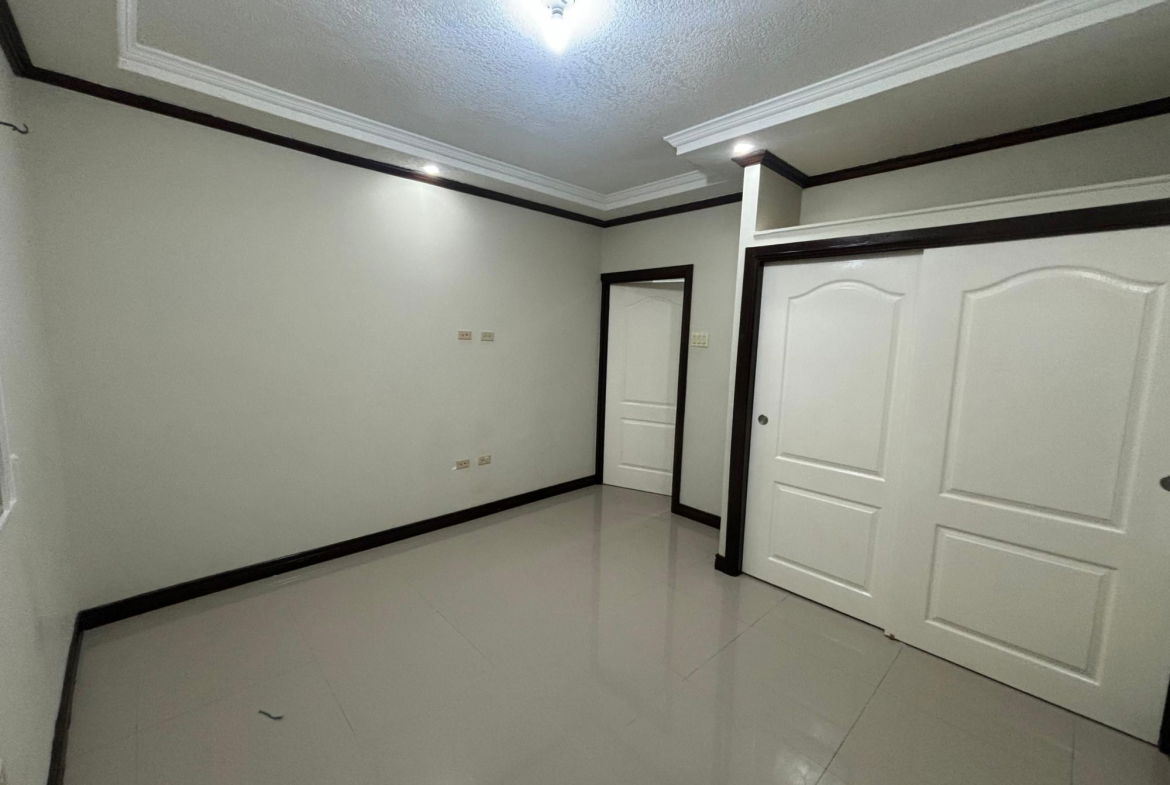 Twentieth image of 5-2d Woodlawn Ave in Kingston 19, St. Andrew, Jamaica - property is For Rent