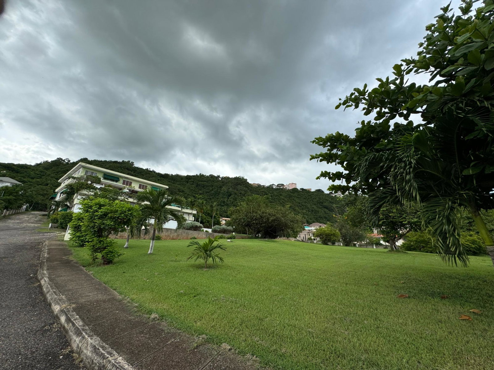 Twentieth image of 9a Mayfair Avenue in Red Hills, St. Andrew, Jamaica - property is For Rent