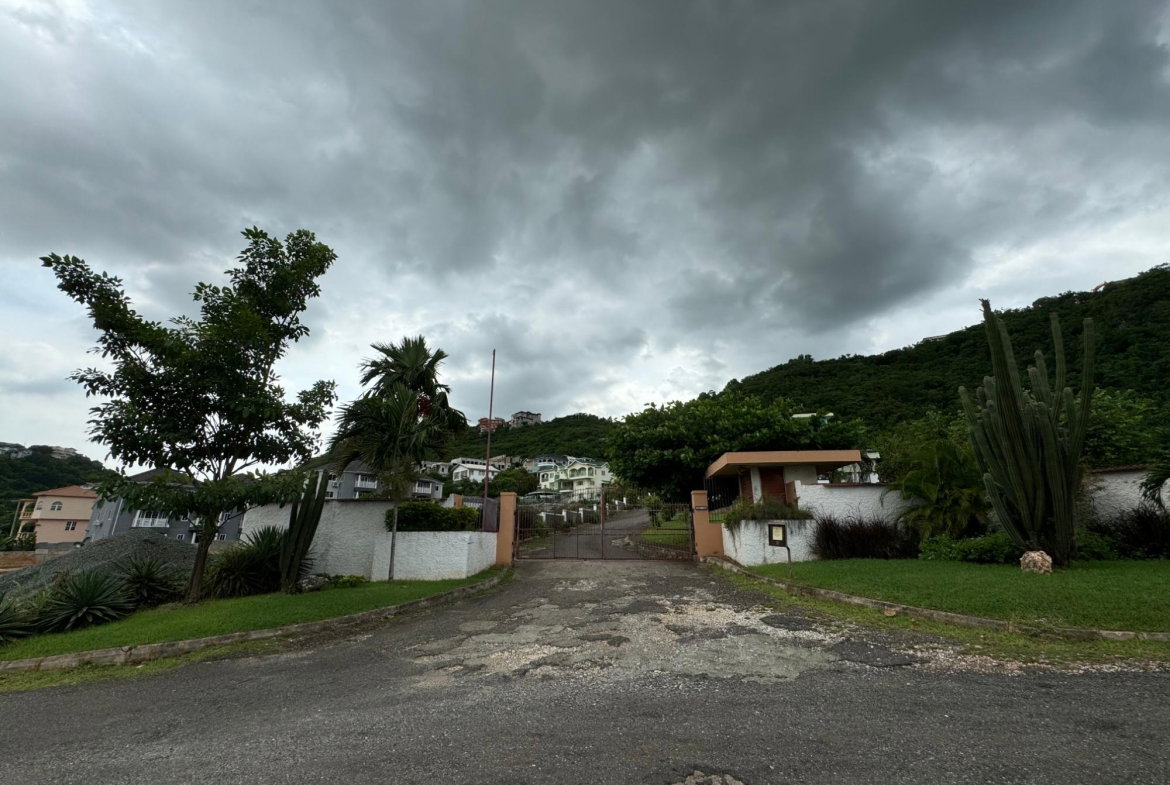 Twenty-Second image of 9a Mayfair Avenue in Red Hills, St. Andrew, Jamaica - property is For Rent