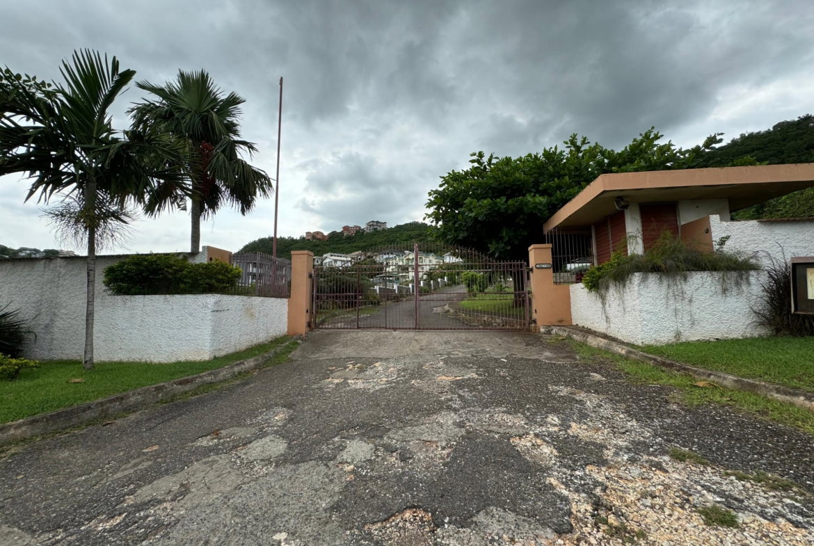 Twenty-Third image of 9a Mayfair Avenue in Red Hills, St. Andrew, Jamaica - property is For Rent
