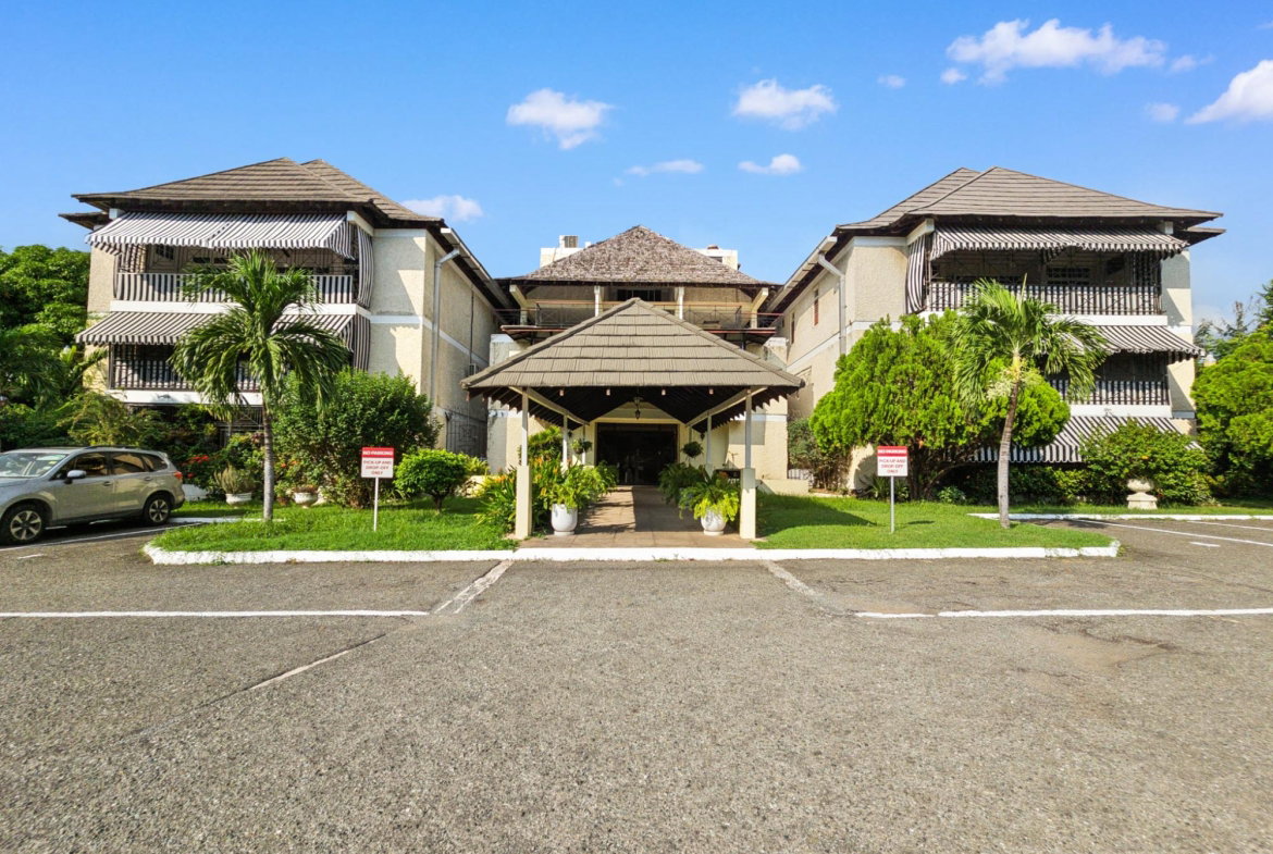 Second image of 8-4 Devon Road in Kingston 10, St. Andrew, Jamaica - property is For Sale