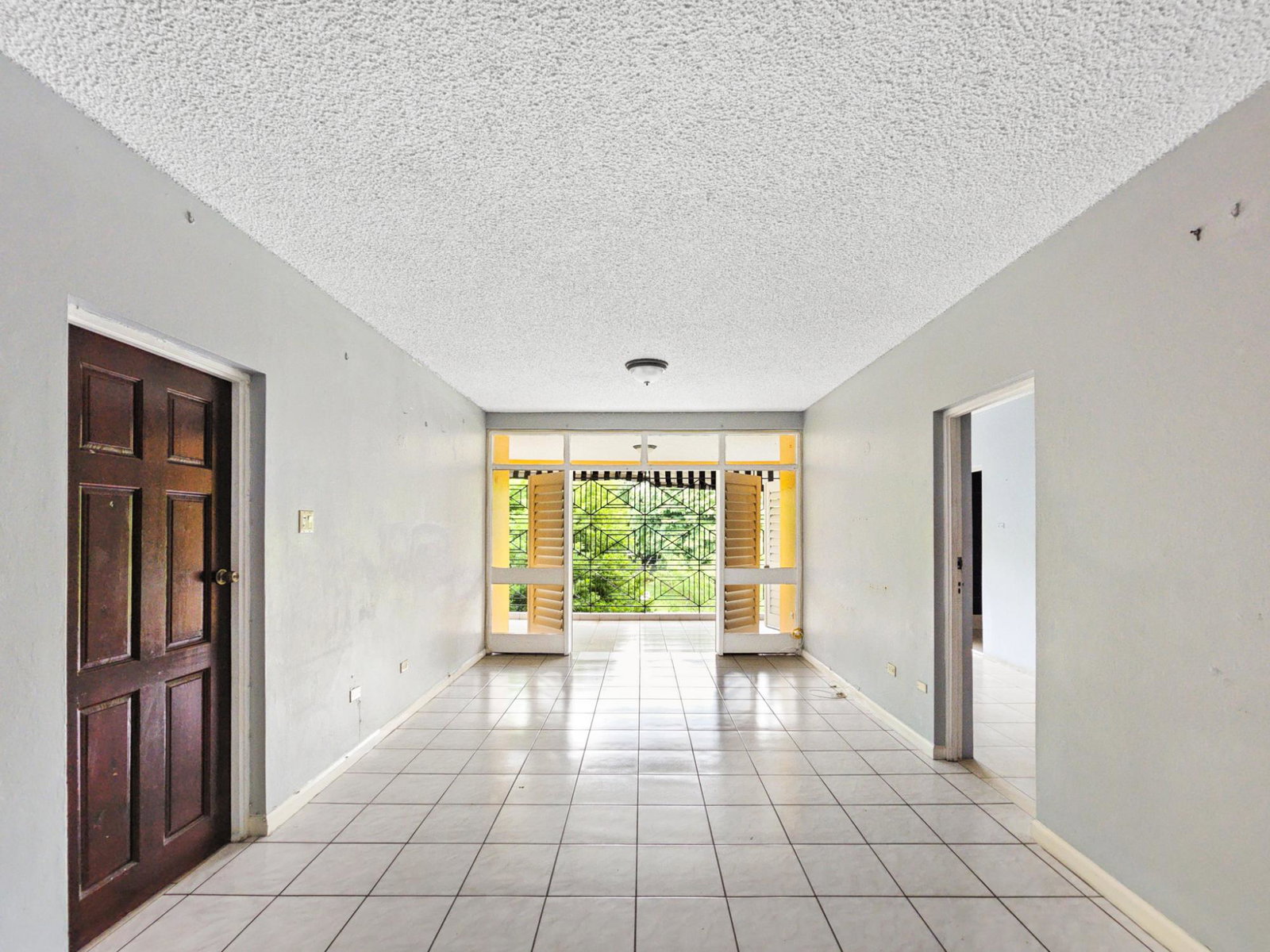 Charming-2-Bedroom-Apartment-for-Sale-at-Devon-Court-St.-Andrew Fourth image of 8-4 Devon Road in Kingston 10, St. Andrew, Jamaica - property is For Sale