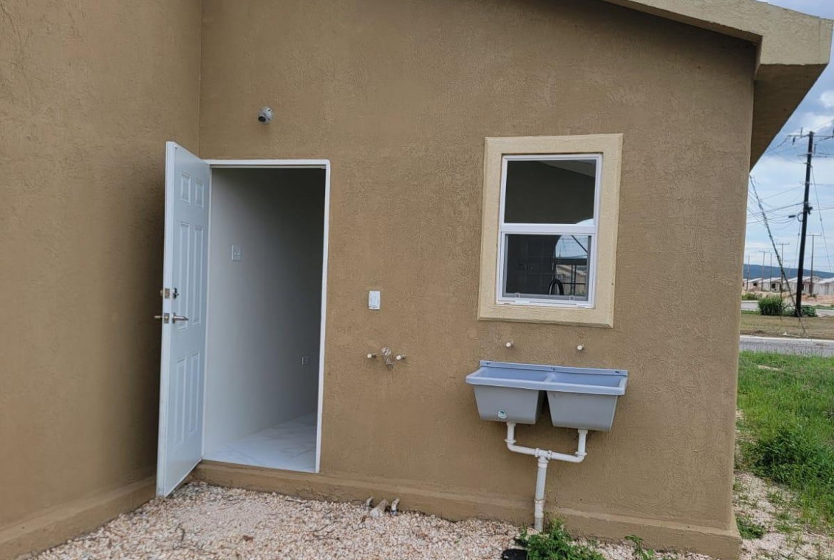 Ninth image of 88 Phoenix Park Village 2 in Phoenix Park, St. Catherine, Jamaica - property is For Rent