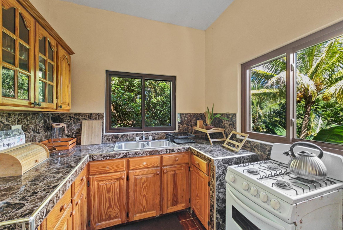 Fourteenth image of 6 Skyline Drive in Kingston 6, St. Andrew, Jamaica - property is For Rent
