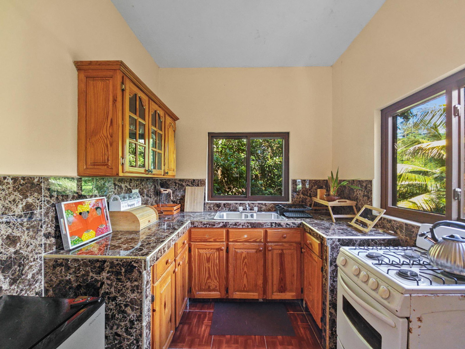 Charming-2-Bedroom-Cottage-for-Rent-in-St.-Andrew-Jamaica Fifteenth image of 6 Skyline Drive in Kingston 6, St. Andrew, Jamaica - property is For Rent