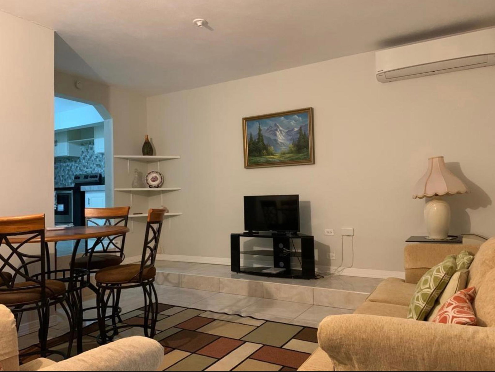 Charming-2-Bedroom-Flat-for-Rent-in-Havendale-St.-Andrew Tenth image of 22 Belgrade Loop in Kingston 8, St. Andrew, Jamaica - property is For Rent