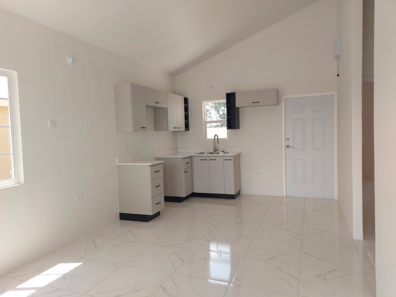 Second image of 666 Phoenix Park Vlg 2 ph 2 in Phoenix Park, St. Catherine, Jamaica - property is For Sale