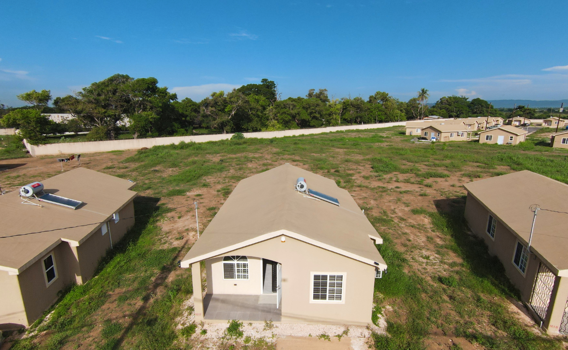 First image of 1617 Phoneix Park Village Phas in Phoenix Park, St. Catherine, Jamaica - property is For Sale