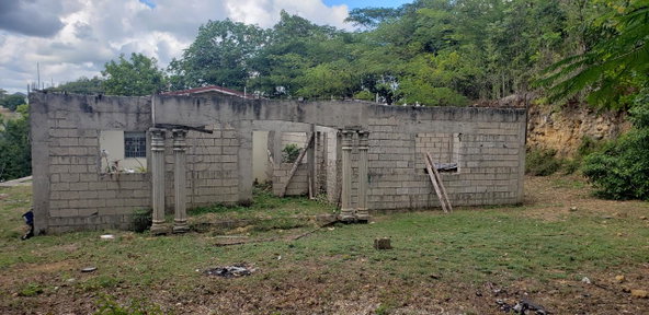 Eighth image of 2 Suttons, Turners in Chapleton, Clarendon, Jamaica - property is For Sale