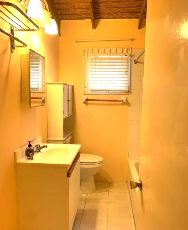 Eighth image of 1399 Bogue Village, St. James in Bogue Village, St. James, Jamaica - property is For Rent