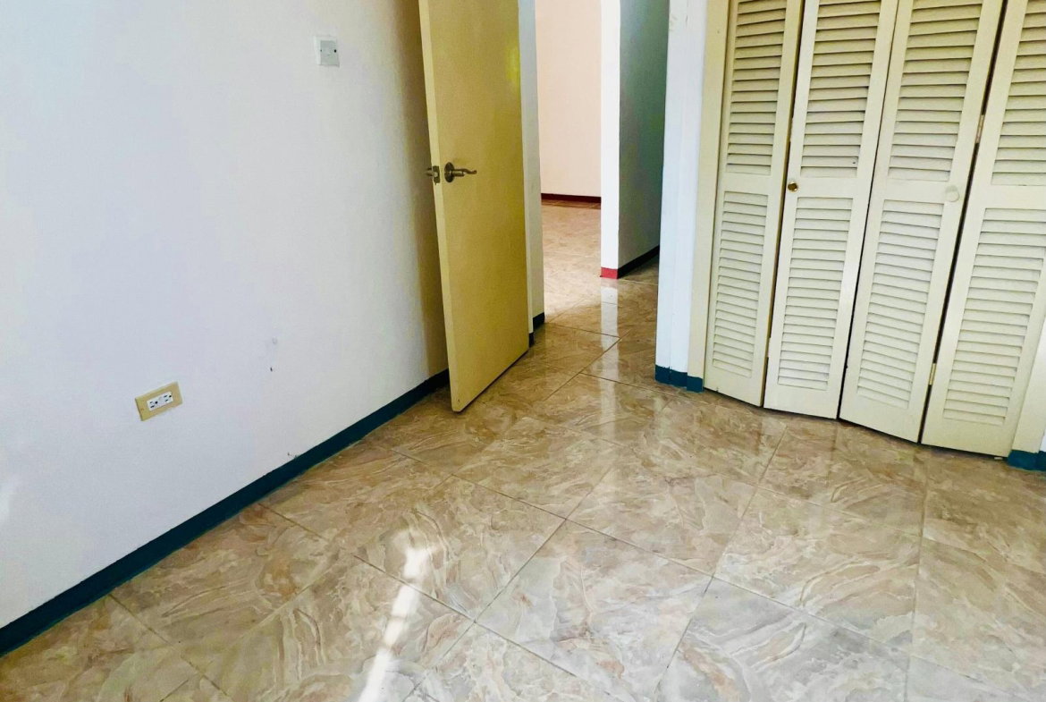 Eleventh image of Spring Crescent, Bridgepo in Bridgeport, St. Catherine, Jamaica - property is For Rent