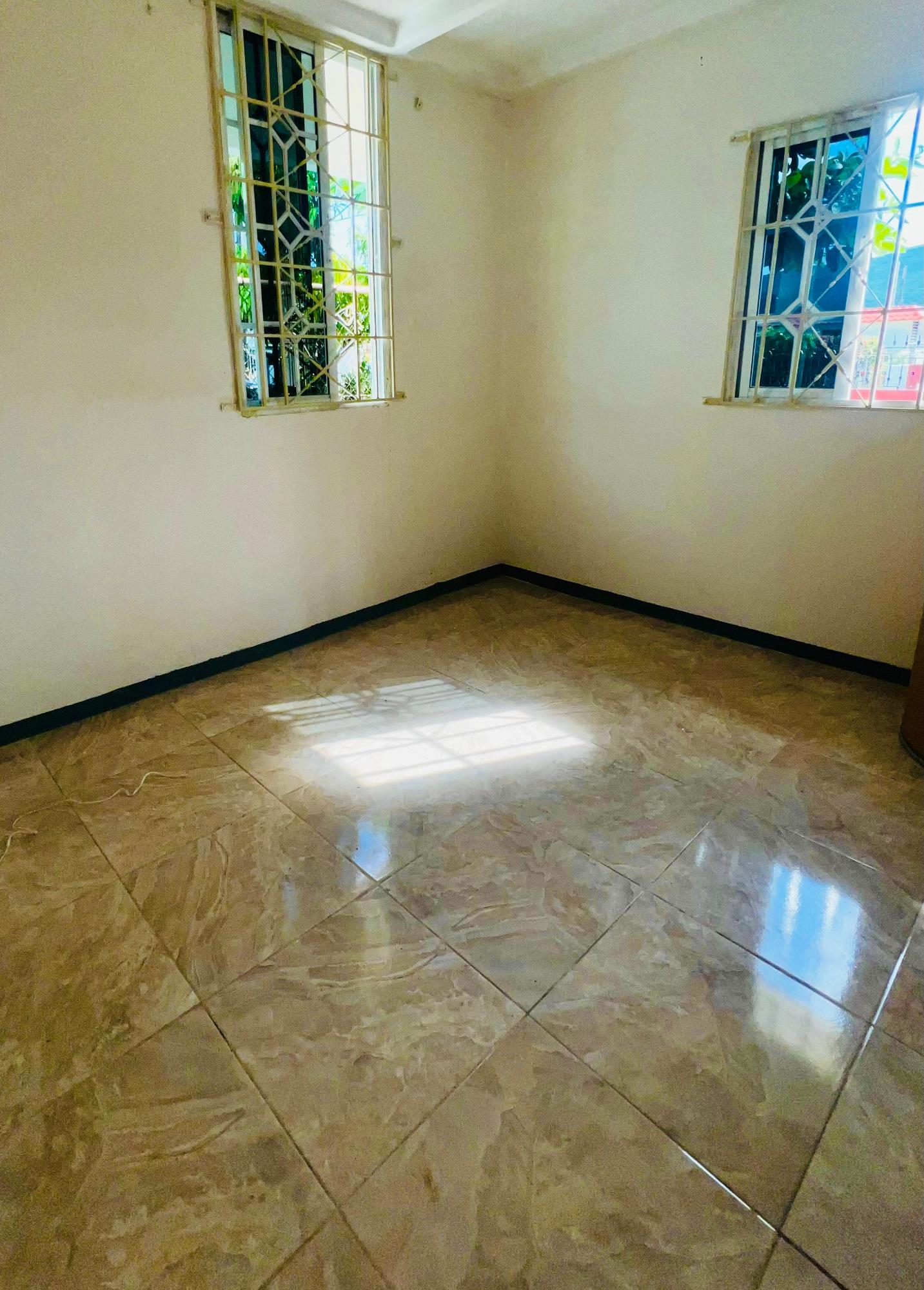 Tenth image of Spring Crescent, Bridgepo in Bridgeport, St. Catherine, Jamaica - property is For Rent
