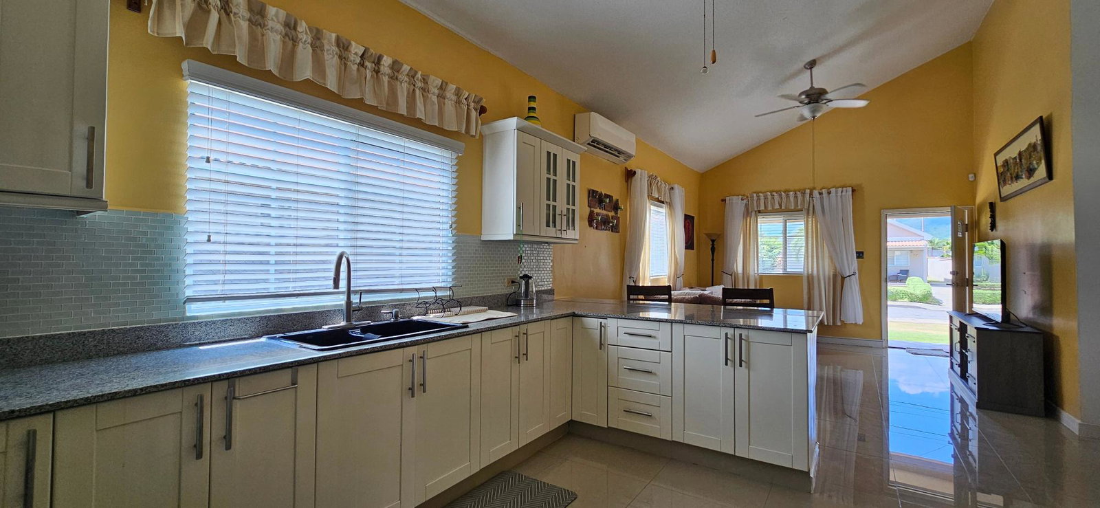 Fifteenth image of 129 Caymanas Country Club Est in Caymanas Estates, St. Catherine, Jamaica - property is For Rent